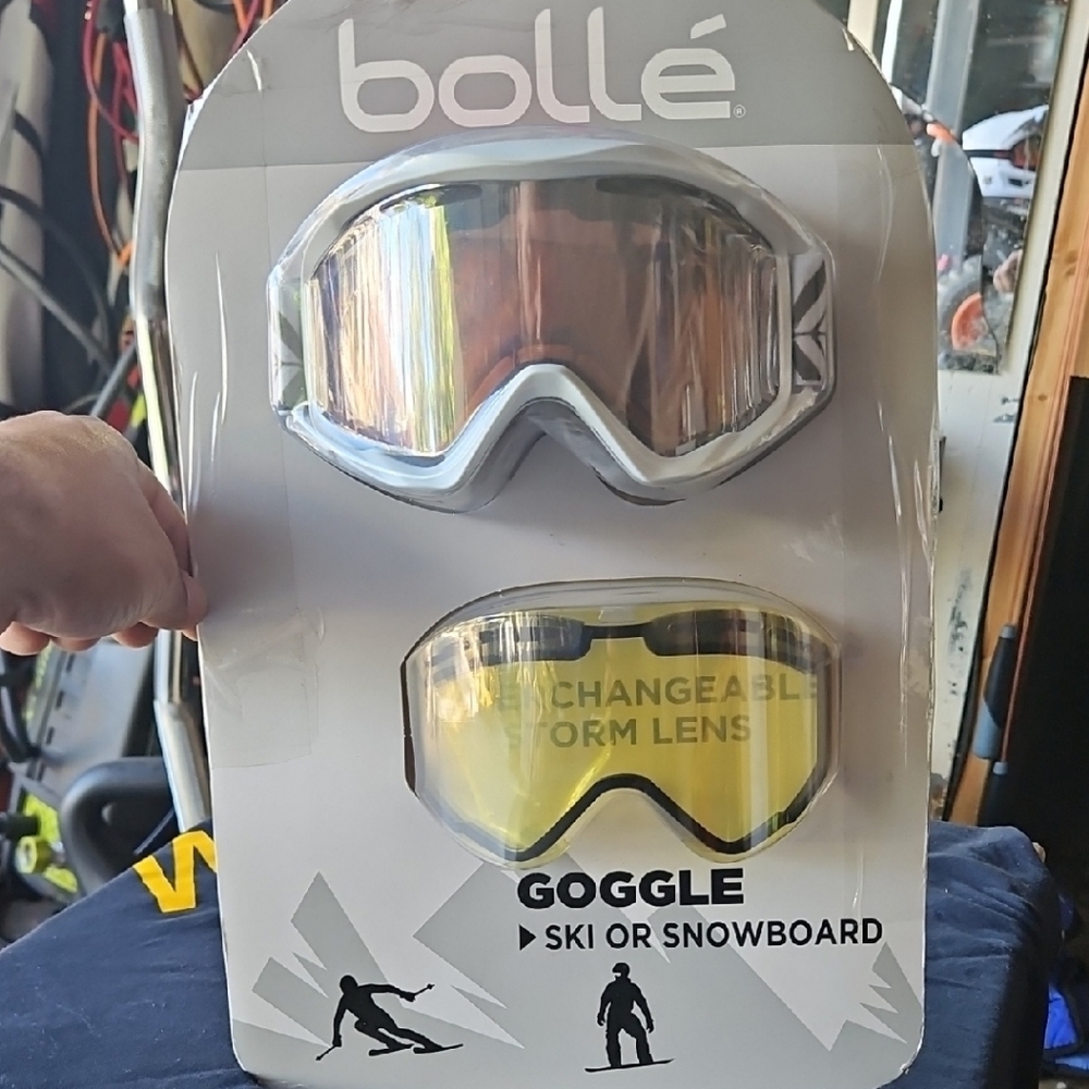 Bollé Goggles with Red Lens and Black Strap